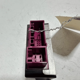 2010-2015 BMW 750li FUEL PUMP COMPUTER CONTROL MODULE UNIT OEM