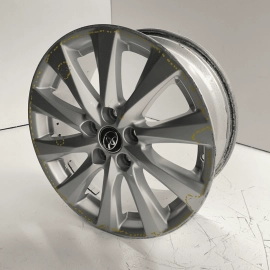 2018 - 2020 Toyota Camry Aluminum Wheel Rim 17x7.5J Factory Silver