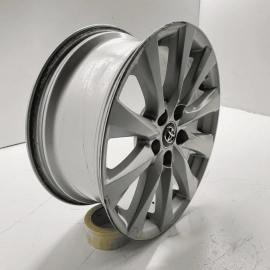 2018 - 2020 Toyota Camry Aluminum Wheel Rim 17x7.5J Factory Silver