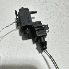 2009-10-11-12-2015 BMW 750LI GAS EMISSION EGR VACUUM VALVE SOLENOID CONTROL OEM