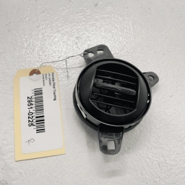 2016 - 2021 HONDA PILOT REAR 3RD ROW PASSENGER QUARTER PANEL AIR VENT GRILL