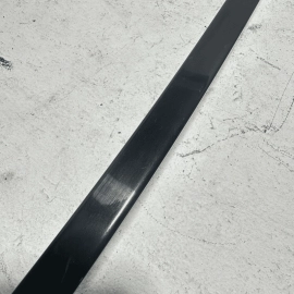2009 - 2015 BMW 750 LI FRONT LEFT DRIVER SIDE DOOR WINDOW UPPER MOLDING OEM