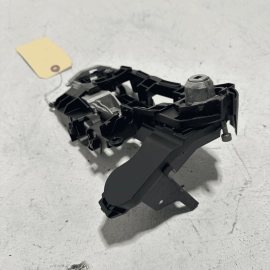 2009-15 BMW 750 Li FRONT LEFT DRIVER DOOR EXTERIOR CARRIER HANDLE BRACKET OEM