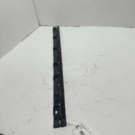 2009-2015 BMW 750 Li FRONT RIGHT SIDE SKIRT ROCKER PANEL MOLDING BRACKET OEM