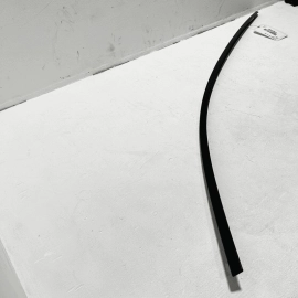 BMW 750LI 09-15 F01 F02 FRONT PASSENGER SIDE DOOR WINDOW FRAME UPPER MOLDING OEM BMW 750LI 09-15 F01 F02 FRONT PASSENGER SIDE DOOR WINDOW FRAME UPPER MOLDING OEM