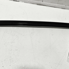 BMW 750LI 09-15 F01 F02 FRONT PASSENGER SIDE DOOR WINDOW FRAME UPPER MOLDING OEM BMW 750LI 09-15 F01 F02 FRONT PASSENGER SIDE DOOR WINDOW FRAME UPPER MOLDING OEM