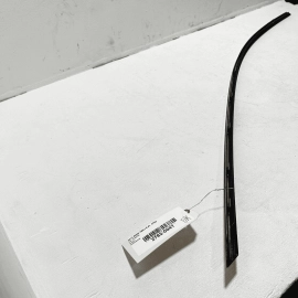 BMW 750LI 09-15 F01 F02 FRONT PASSENGER SIDE DOOR WINDOW FRAME UPPER MOLDING OEM BMW 750LI 09-15 F01 F02 FRONT PASSENGER SIDE DOOR WINDOW FRAME UPPER MOLDING OEM