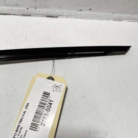 BMW 750LI 09-15 F01 F02 FRONT PASSENGER SIDE DOOR WINDOW FRAME UPPER MOLDING OEM BMW 750LI 09-15 F01 F02 FRONT PASSENGER SIDE DOOR WINDOW FRAME UPPER MOLDING OEM