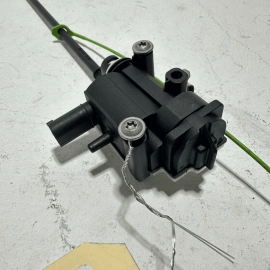 Fuel Filler Door Lid Lock Latch Actuator BMW 750LI 4.4L 2009-2015 OEM
