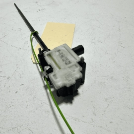 Fuel Filler Door Lid Lock Latch Actuator BMW 750LI 4.4L 2009-2015 OEM