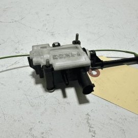 Fuel Filler Door Lid Lock Latch Actuator BMW 750LI 4.4L 2009-2015 OEM