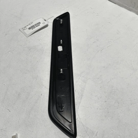 BMW 750LI 09-15 F02 FRONT LEFT OR RIGHT DOOR SILL STEP SCUFF PLATE COVER TRIM BMW 750LI 09-15 F02 FRONT LEFT OR RIGHT DOOR SILL STEP SCUFF PLATE COVER TRIM