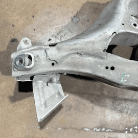 2009-2015 BMW 750 Li RWD FRONT SUB FRAME SUBFRAME SUSPENSION CROSSMEMBER OEM