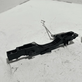 2016-2021 HONDA CIVIC FRONT LEFT SIDE EXTERIOR DOOR HANDLE BASE BRACKET OEM