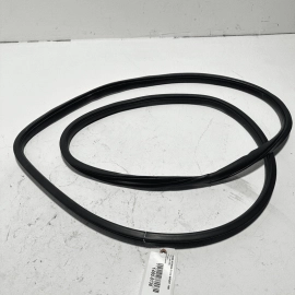 2016-2021 HONDA CIVIC FRONT LEFT SIDE DOOR BODY WEATHERSTRIP SEAL OEM