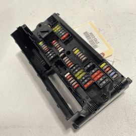 2010 - 2015 BMW 535i 550i 750 LI POWER DISTRIBUTION FUSE BOX MODULE UNIT OEM