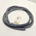 2009-2015 BMW 750 REAR HOOD BONNET REARWARD SEAL WEATHERSTRIP RUBBER OEM