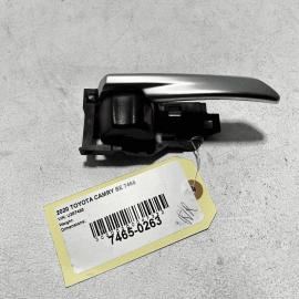 2018-2024 TOYOTA CAMRY INTERIOR INSIDE DOOR HANDLE REAR RIGHT PASSENGER SIDE OEM