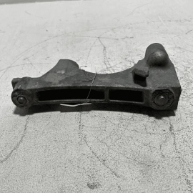 2018-2024 TOYOTA CAMRY XLE ENGINE MOUNT SPACER SUPPORT BRACKET RIGHT SIDE OEM