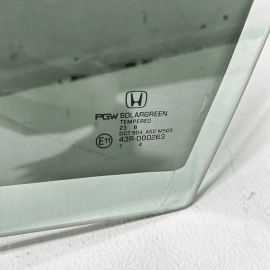 HONDA ACCORD 2018-2022 FRONT LEFT DRIVER SIDE DOOR WINDOW GLASS OEM