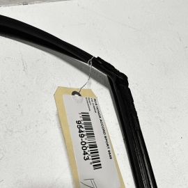 2018 HONDA ACCORD FRONT DRIVER DOOR WINDOW GLASS RUN CHANNEL SEAL OEM