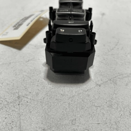 HONDA ACCORD 2018-2022 FRONT LEFT DRIVER SIDE DOOR MASTER WINDOW SWITCH OEM