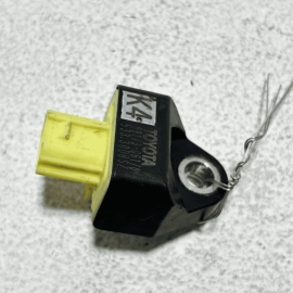 2018-2022 TOYOTA CAMRY XLE IMPACT PRESSURE FRONT LEFT OR RIGHT SENSOR OEM