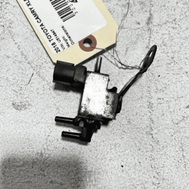 2018-19-20-21-22-23-2024 TOYOTA CAMRY XLE ENGINE MOTOR VACUUM VALVE SWITCH OEM