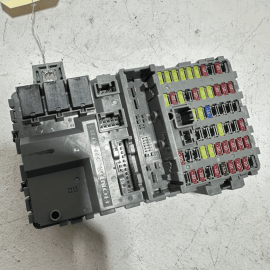 HONDA ACCORD 2018-2019 1.5L ENGINE FUSE RELAY BOX JUNCTION BLOCK UNIT OEM