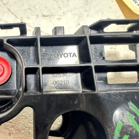 2018-2021 Toyota Camry Front Left Driver Side Bumper Bracket Retainer Guide OEM