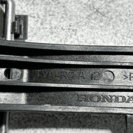 HONDA ACCORD 2018-2022 REAR PASSENGER SIDE DOOR EXTERIOR HANDLE BASE BRACKET OEM