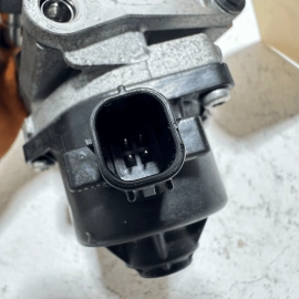 2018-2021 TOYOTA CAMRY 2.5L XLE EXHAUST GAS RE CIRCULATION EGR VALVE OEM