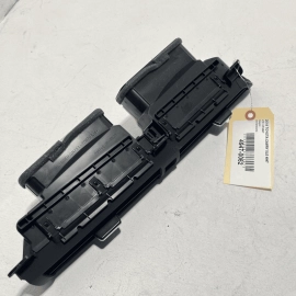 2018-2019-2020 TOYOTA CAMRY XLE OUTER AIR VENT GRILLE DASH CENTER DASHBOARD OEM