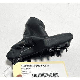 2018-2024 TOYOTA CAMRY XLE TRANSMISSION GEAR SHIFT SHIFTER BOOT COVER OEM