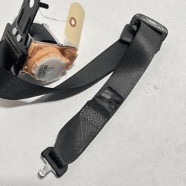 2018-2024 TOYOTA CAMRY XLE MIDDLE SEAT BELT SEATBELT RETRACTOR REAR CENTER OEM