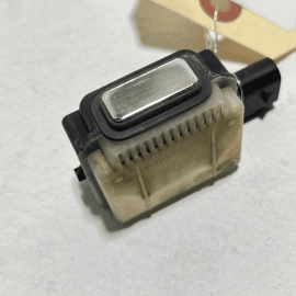 2010-2015 BMW 750 LI FRONT BUMPER PARKING AID PDC ULTRASONIC AID SENSOR PMA OEM