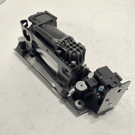 2009-2015 BMW 750 I LI REAR AIR RIDE SUSPENSION AIR COMPRESSOR PUMP ASSEMBLY OEM