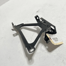 2009-2015 BMW 750 LI FRONT PASSENGER SIDE FENDER SUPPORT MOUNT BRACKET OEM =416=