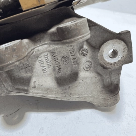 BMW 750LI 2009-2015 F01 F02 REAR LEFT DRIVER SIDE SPINDLE KNUCKLE & HUB OEM