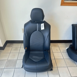 2021 TOYOTA CAMRY SE SEAT LEATHER SET BLACK/Front Armrest Cover  OEM
