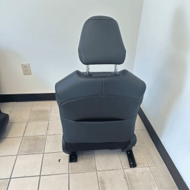 2021 TOYOTA CAMRY SE SEAT LEATHER SET BLACK/Front Armrest Cover  OEM