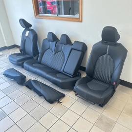 2021 TOYOTA CAMRY SE SEAT LEATHER SET BLACK/Front Armrest Cover  OEM