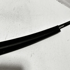 2018 - 2024 TOYOTA CAMRY FRONT LEFT DRIVER SIDE DOOR WINDOW BELT MOLDING OEM 2018 - 2024 TOYOTA CAMRY FRONT LEFT DRIVER SIDE DOOR WINDOW BELT MOLDING OEM