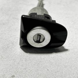 2018 - 2024 TOYOTA CAMRY FRONT LEFT DRIVER SIDE DOOR LOCK CYLINDER HANDLE OEM