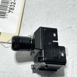 TOYOTA CAMRY 2018-2020 FRONT DRIVER SIDE DOOR OUTER MIRROR CONTROL SWITCH OEM