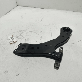 2018-2024 Toyota Camry SE Suspension Lower Control Arm Front Right Side OEM 2018-2024 Toyota Camry SE Suspension Lower Control Arm Front Right Side OEM