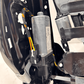 2012 - 2018 AUDI A6 FRONT LEFT DRIVER SEAT UPPER TRACK FRAME W/ MOTORS OEM