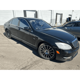 REAR LEFT DRIVER SIDE DOOR EXTERIOR HANDLE SEAL PAD OEM 07-13 MERCEDES S550