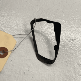 REAR LEFT DRIVER SIDE DOOR EXTERIOR HANDLE SEAL PAD OEM 07-13 MERCEDES S550