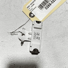 2018-24 Toyota Camry Rear Right Passenger Side Antenna Amplifier Module Unit OEM 2018-24 Toyota Camry Rear Right Passenger Side Antenna Amplifier Module Unit OEM